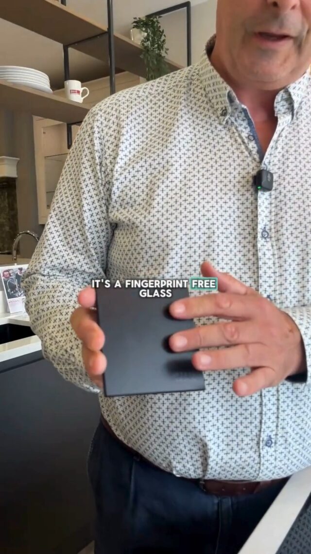 Tired of wiping fingerprints off your kitchen surfaces? 🖐

The @boracookingsystems fingerprint-free glass is a game-changer for kitchens. Unlike regular glass, there's no more visible fingerprints or marks, keeping your surfaces looking sleek and spotless every day 🤩

Upgrade your kitchen with smart, modern finishes. Visit our showrooms today | Link in bio